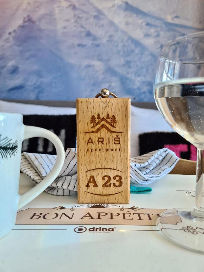 Apartmani Tim Aris Resort Kopaonik Eksteriør bilde
